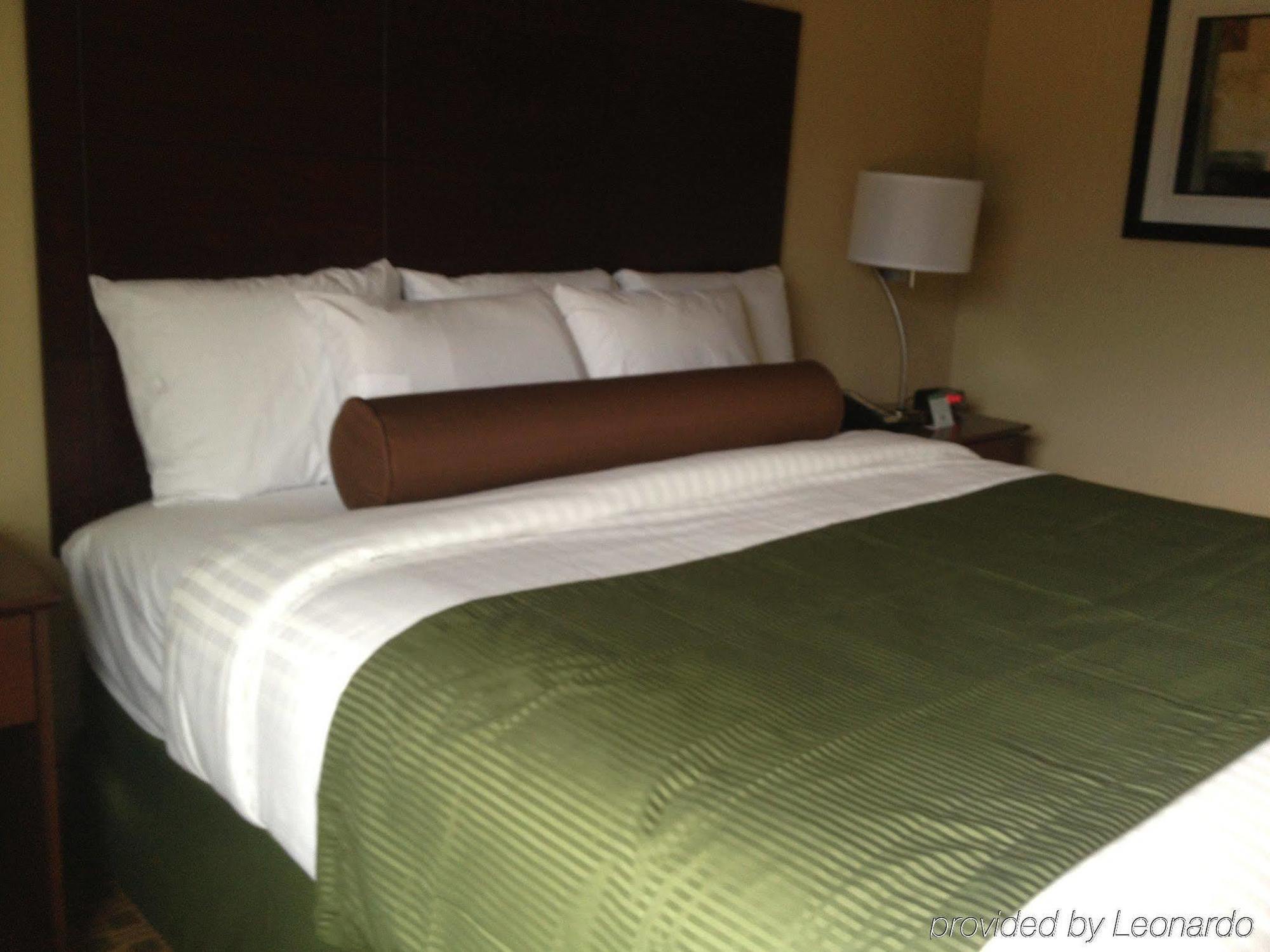 Cobblestone Inn & Suites - Hartington Экстерьер фото