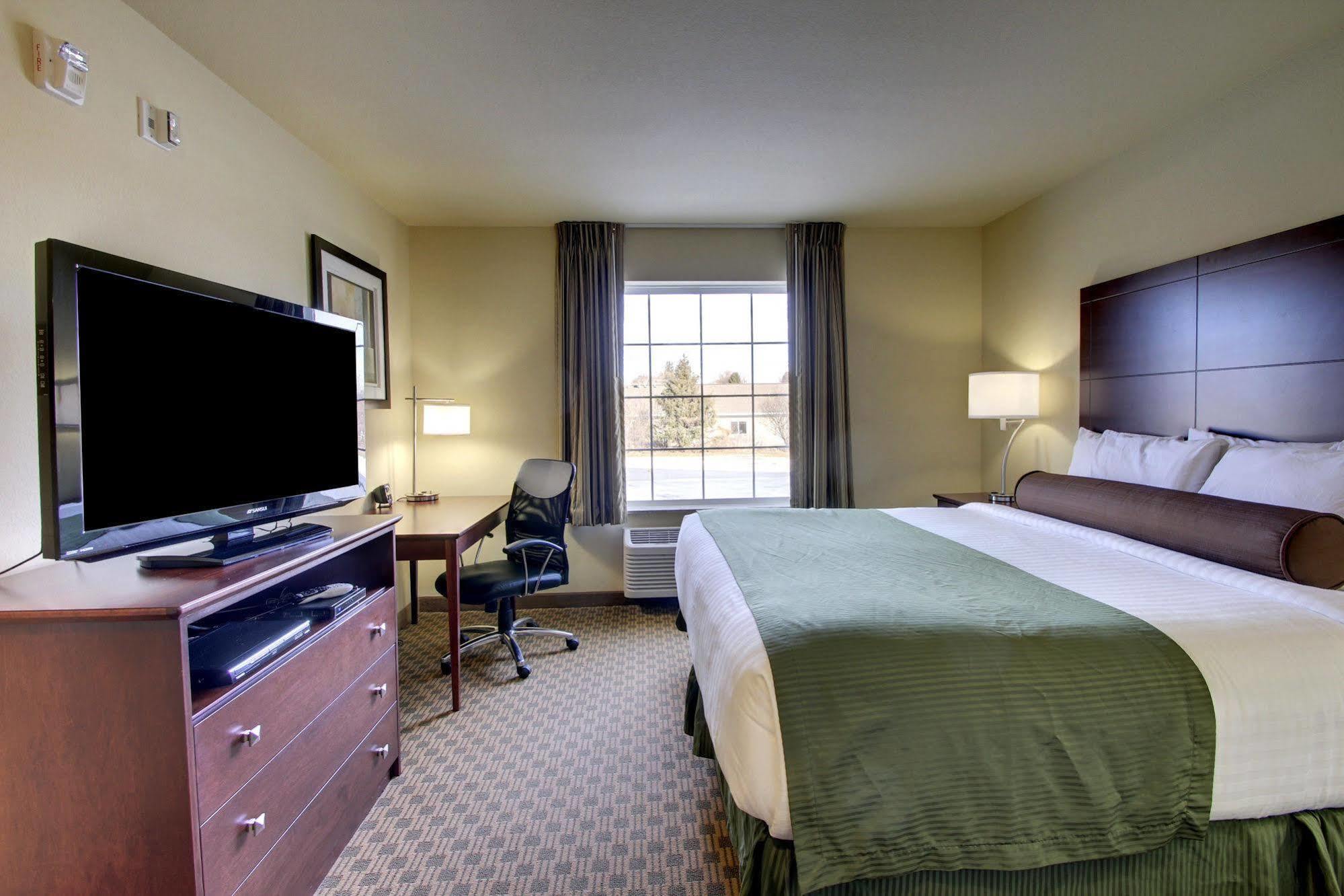 Cobblestone Inn & Suites - Hartington Экстерьер фото