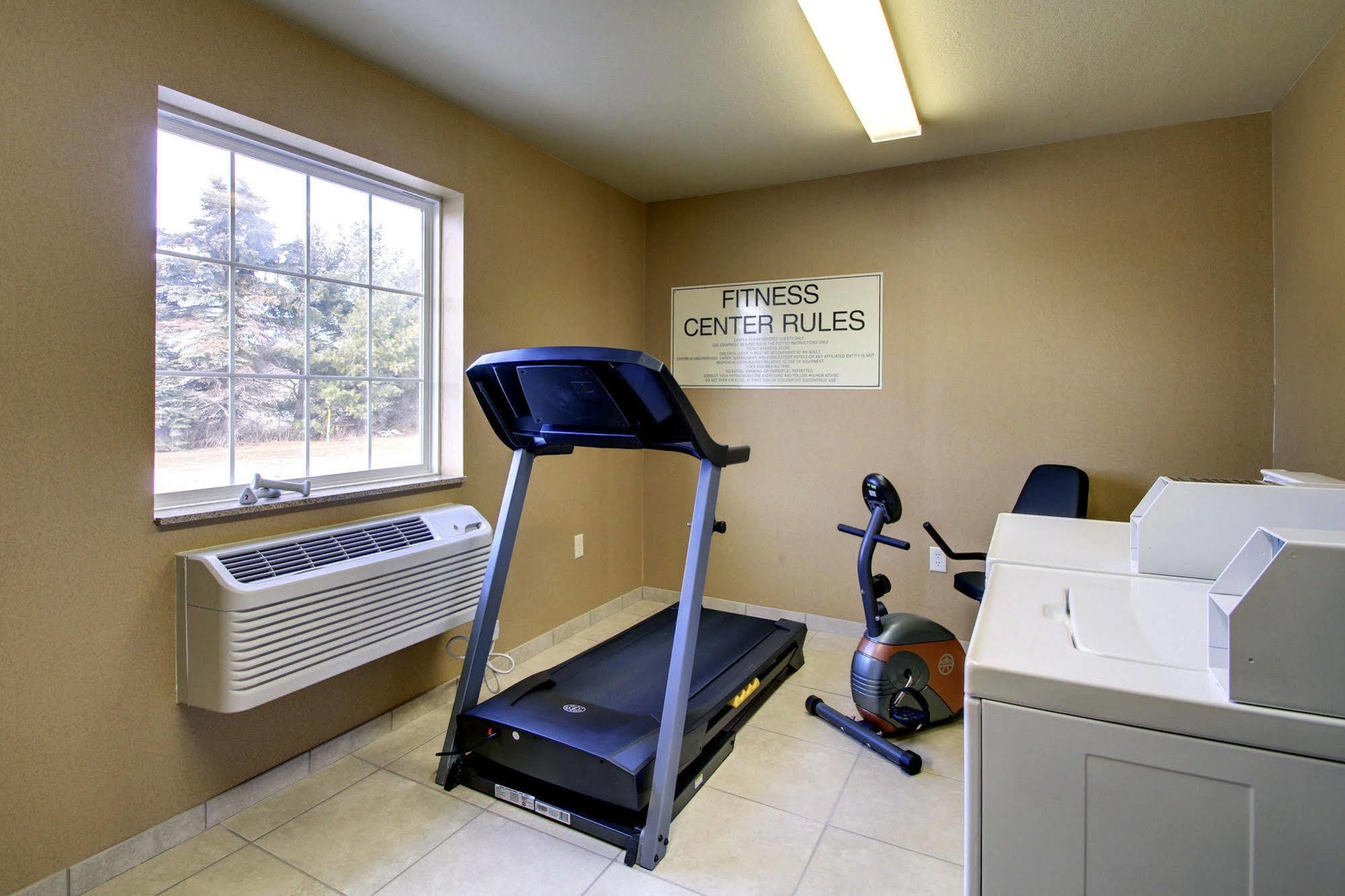 Cobblestone Inn & Suites - Hartington Экстерьер фото